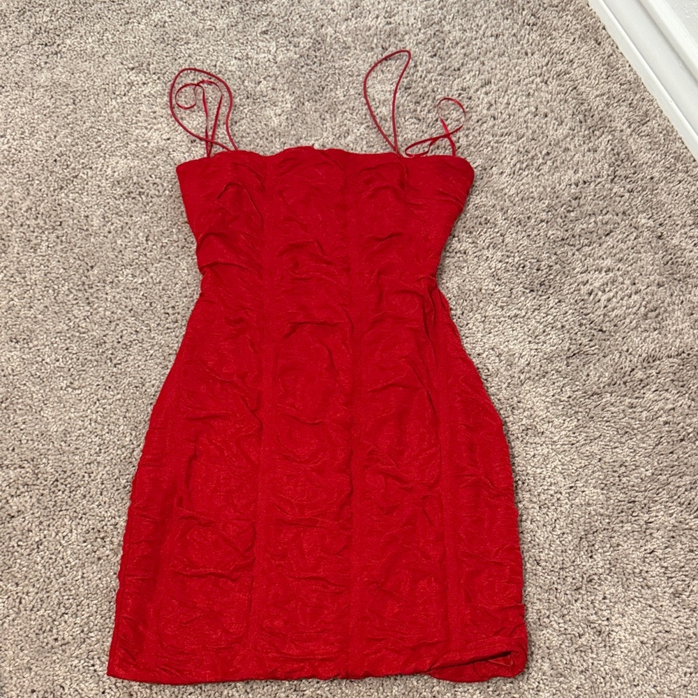 Chic Red Lace Mini Dress
